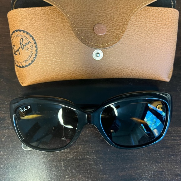 New Ray-Ban Polarized glasses, tortoise color. main image 4